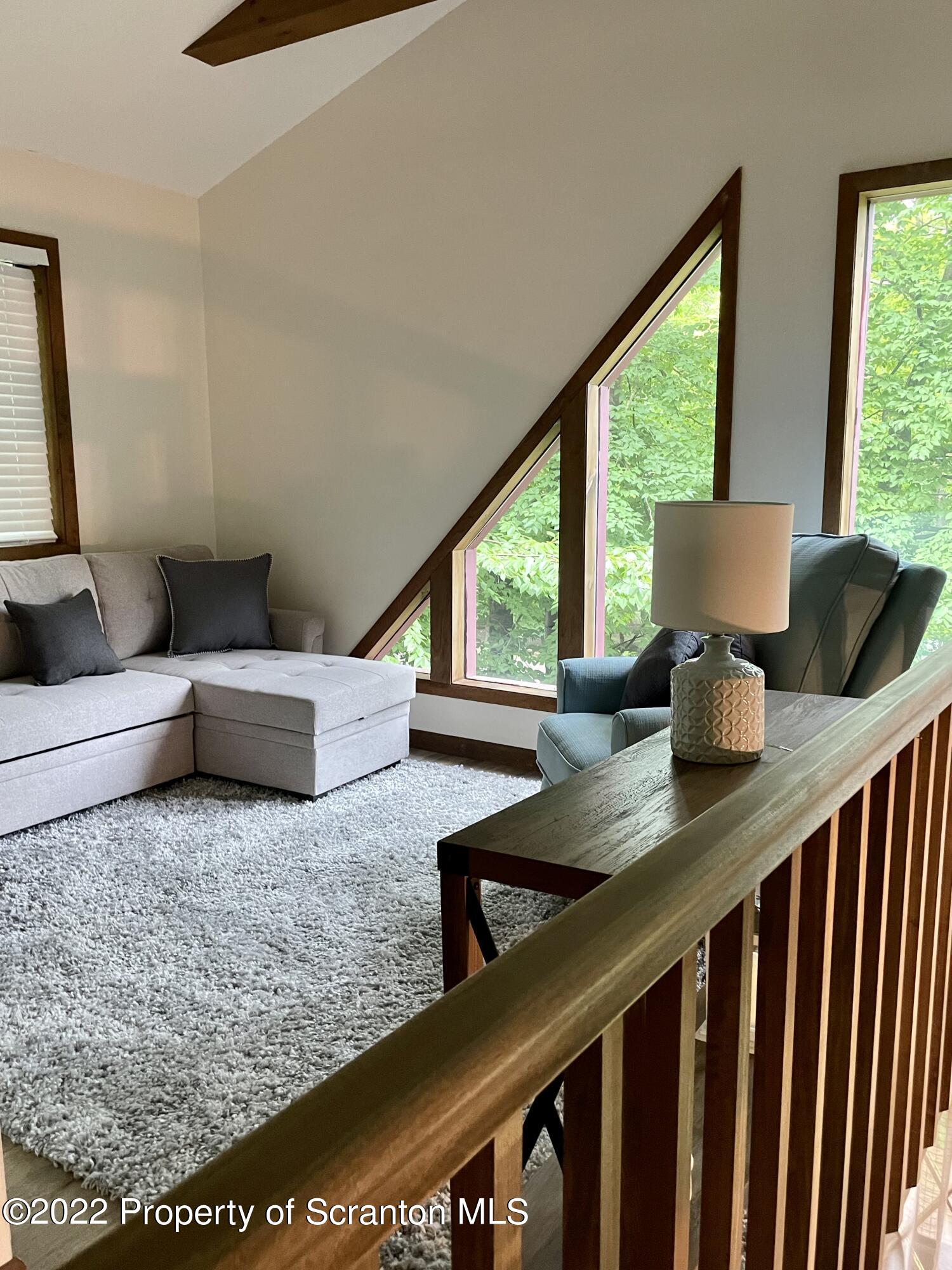134 Ridgewood Circle, Unit 18436 Lake Ariel, PA 18436 - Photo 17 of 23 Loft