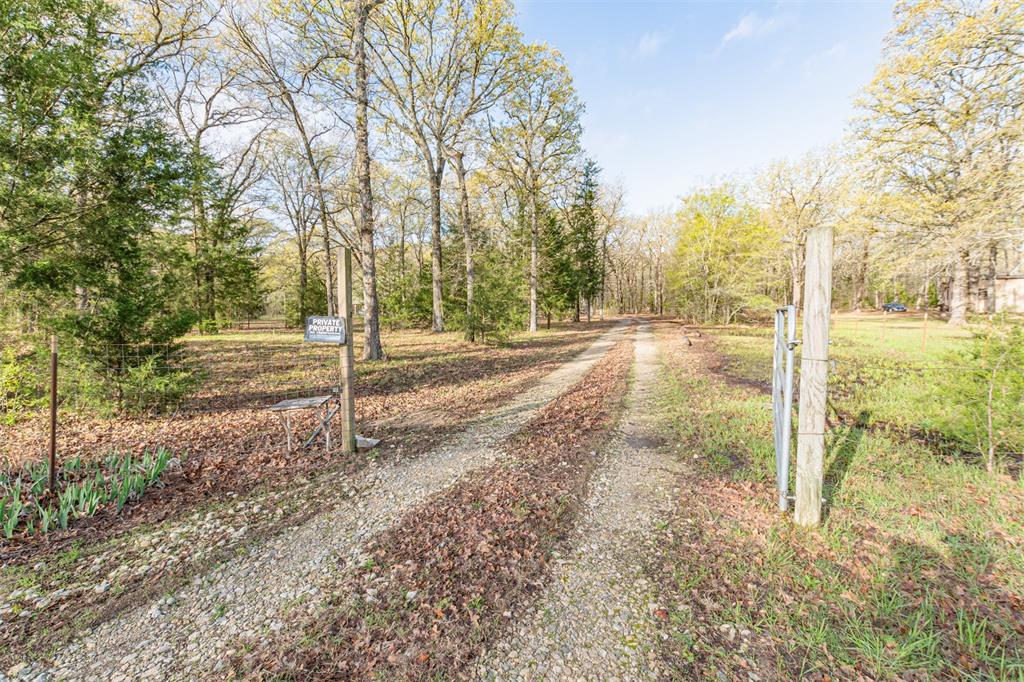 201 County Road 1399 Point, TX 75472 - Photo 27 of 39