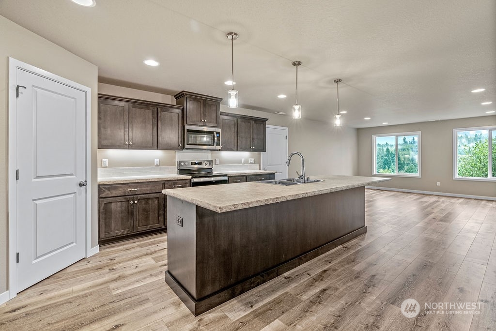 116 Sunny Basin Road Castle Rock, WA 98611 - Photo 8 of 28 Gallery Image 8