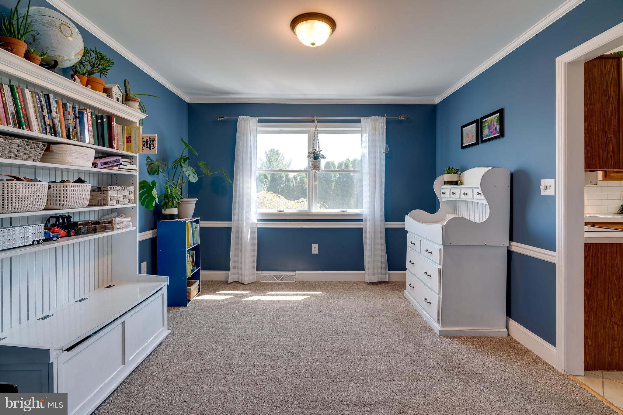 806 East Brubaker Valley Road Lititz, PA 17543 - Photo 13 of 40