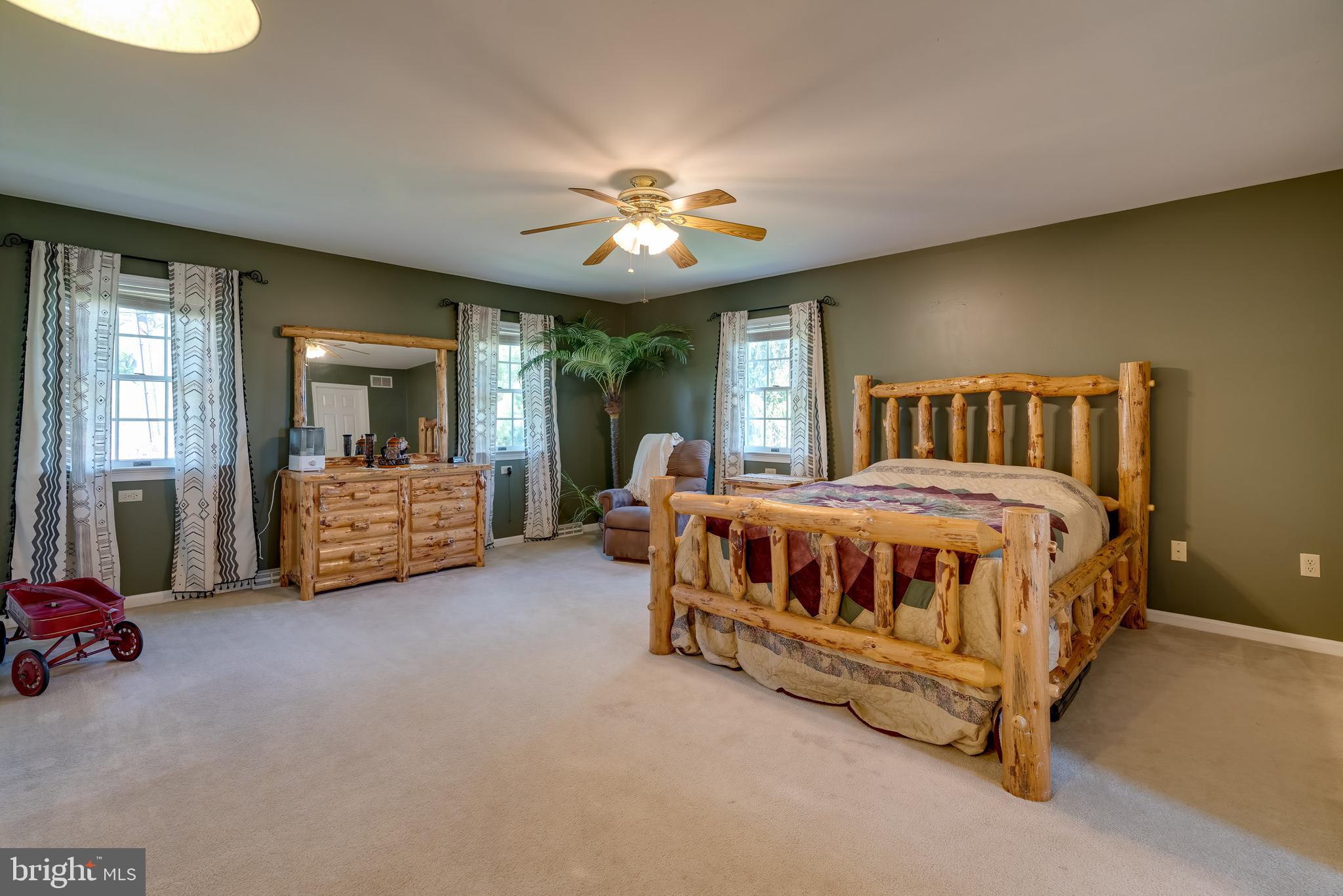806 East Brubaker Valley Road Lititz, PA 17543 - Photo 18 of 40
