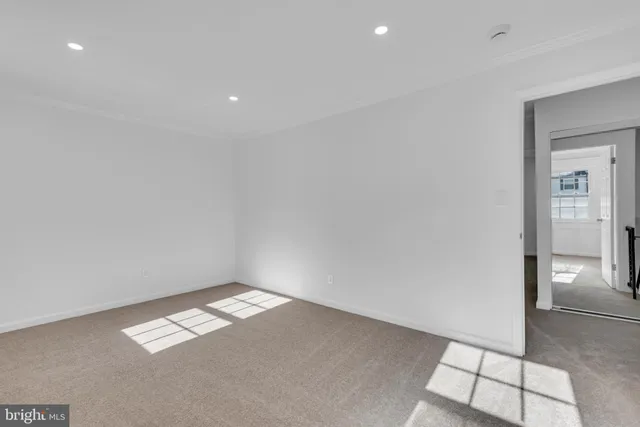 $2,950 | 4 Summit Green Court, Cockeysville, MD 21030