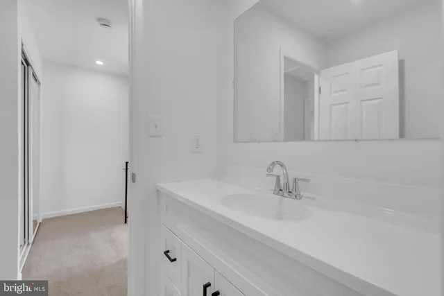 $2,950 | 4 Summit Green Court, Cockeysville, MD 21030