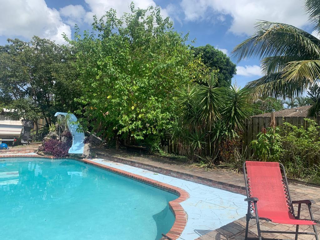 9740 Alaska Circle Boca Raton, FL 33434 - Photo 6 of 8 Photo 6