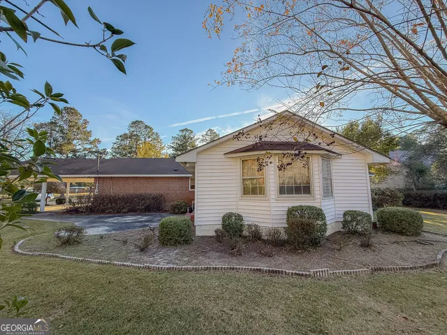 $225,000 | 341 Azalea Avenue, Millen, GA 30442