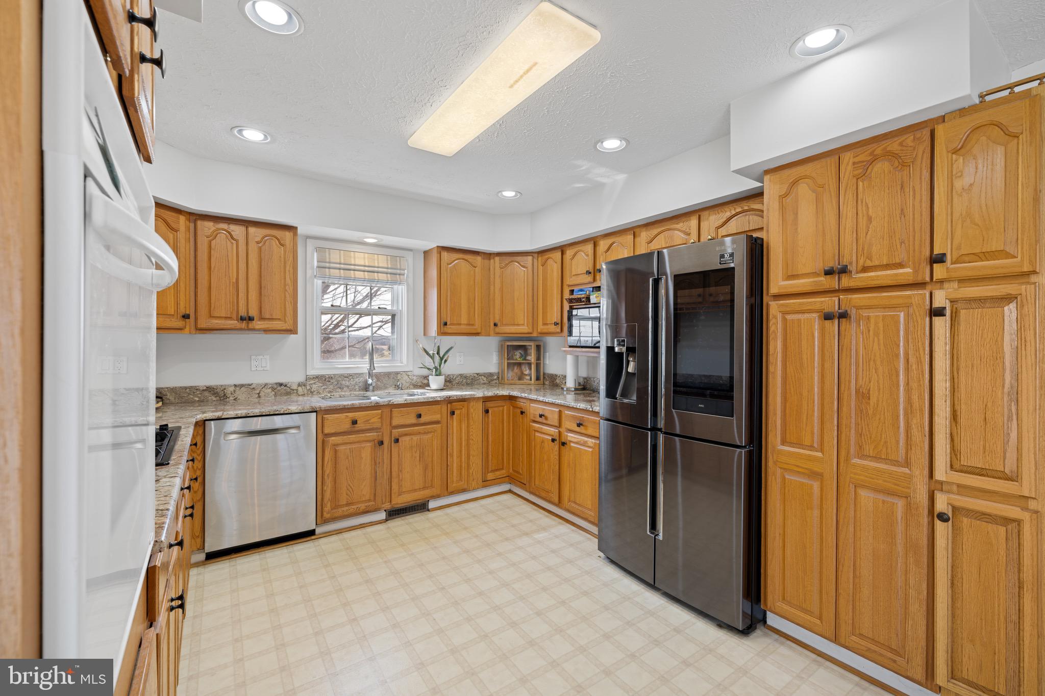 4204 Old Fincastle Road Fincastle, VA 24090 - Photo 23 of 84
