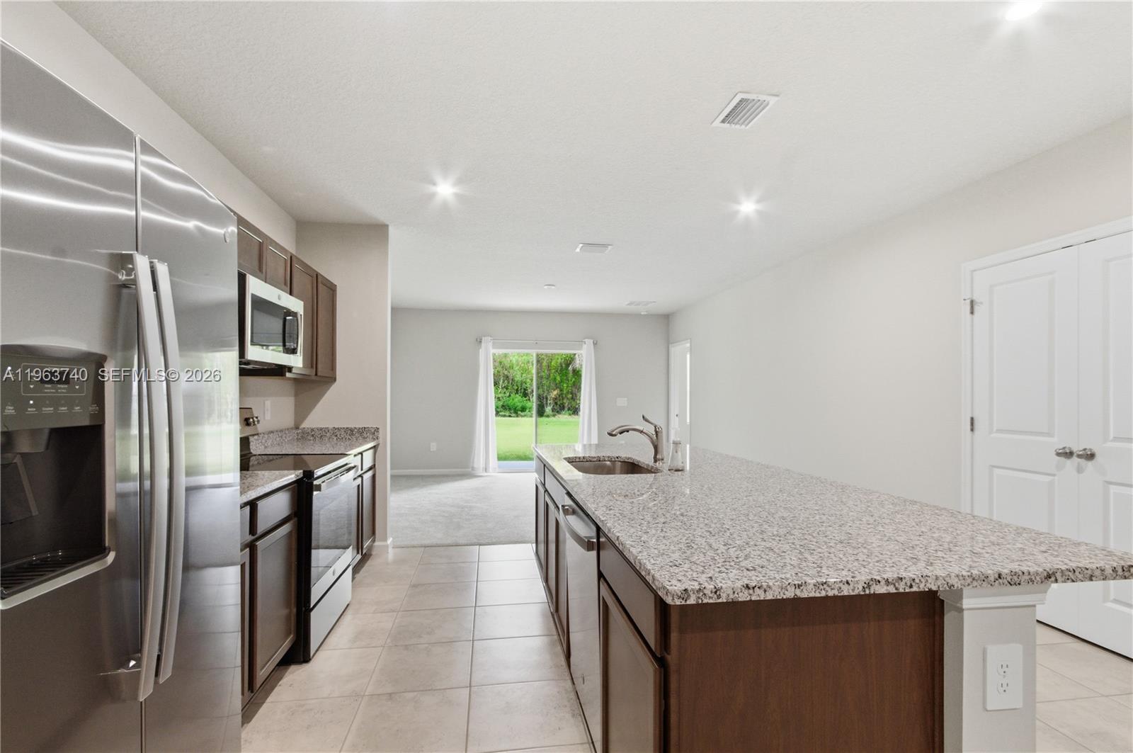 323 Raspberry Road, Unit 323 Fort Pierce, FL 34981 - Photo 6 of 29 Photo 6