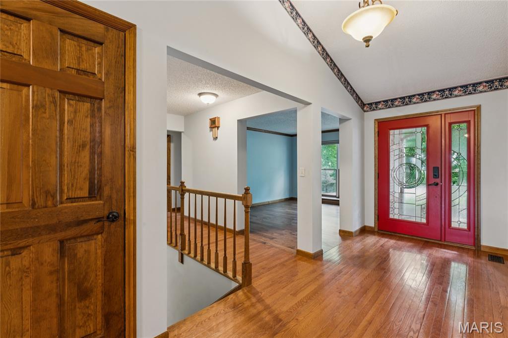 2792 Riebold Circle Arnold, MO 63010 - Photo 3 of 26