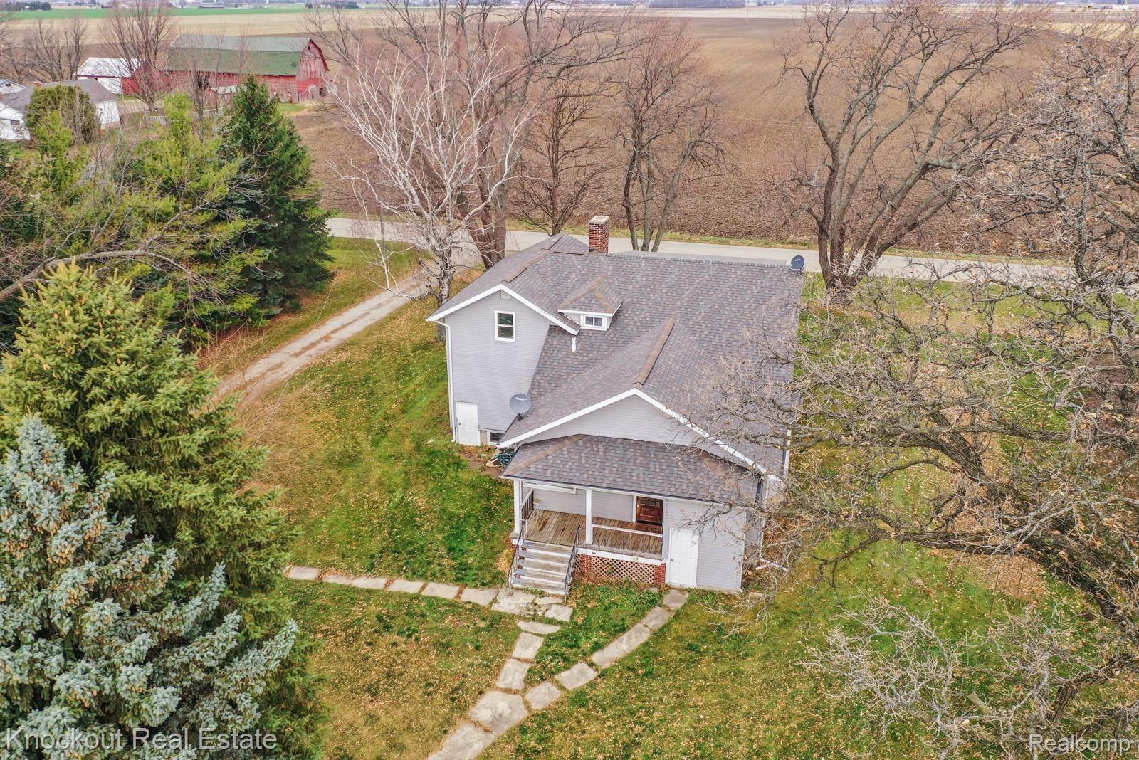 5161 Dixon Road Vassar, MI 48768 - Photo 53 of 68 5160 Dixon Vassar-55.jpg