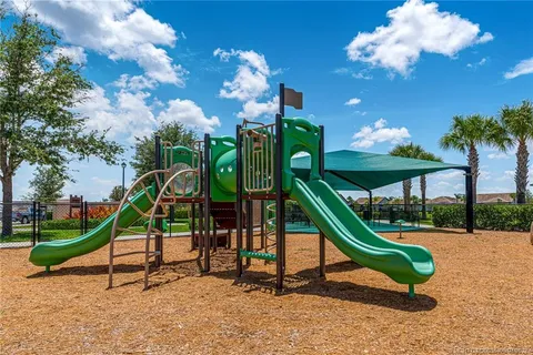 $529,000 | 221 Southeast Longview Drive, Port St. Lucie, FL 34984