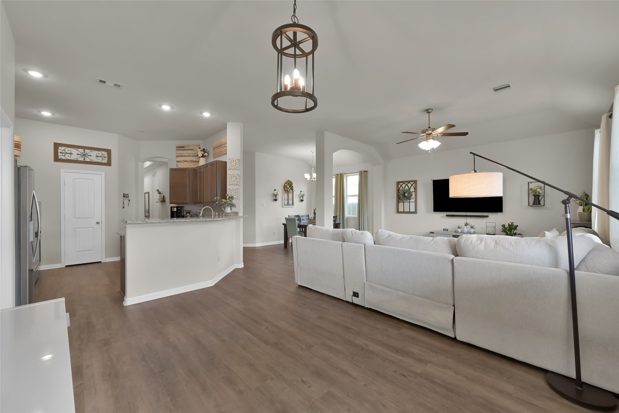 3630 Karissa Road Conroe, TX 77306 - Photo 13 of 41