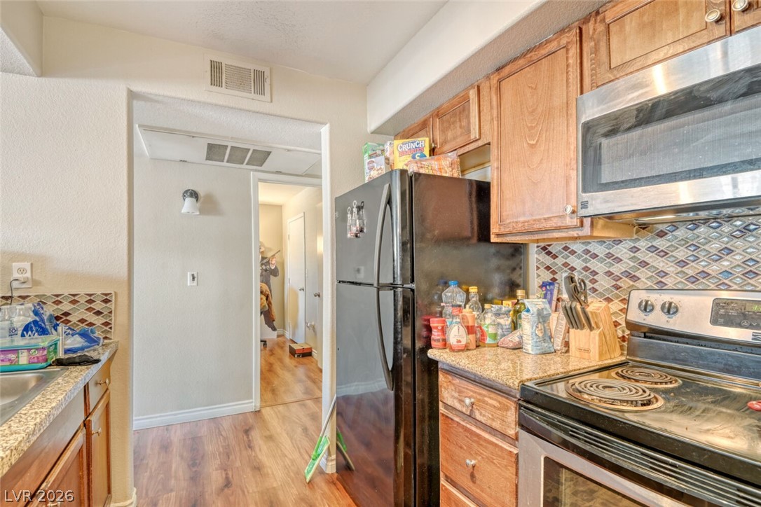 555 East Silverado Ranch Boulevard, Unit 1094 Las Vegas, NV 89183 - Photo 6 of 10