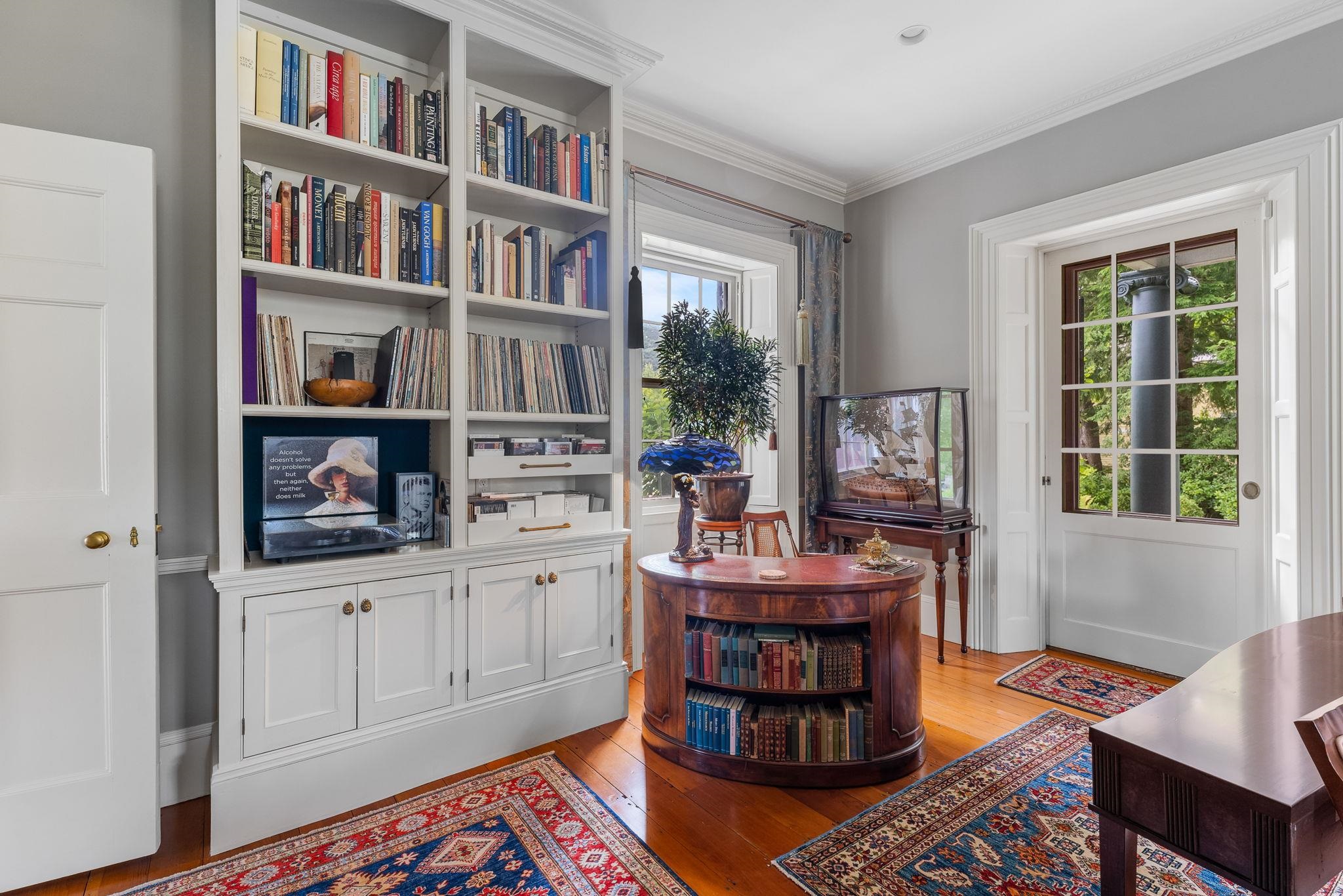 594 Highway 10 Orford, NH 03777 - Photo 23 of 59