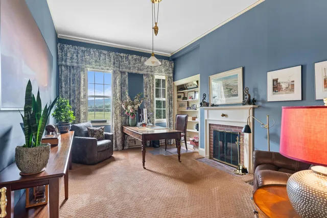 $2,500,000 | 594 Highway 10, Orford, NH 03777