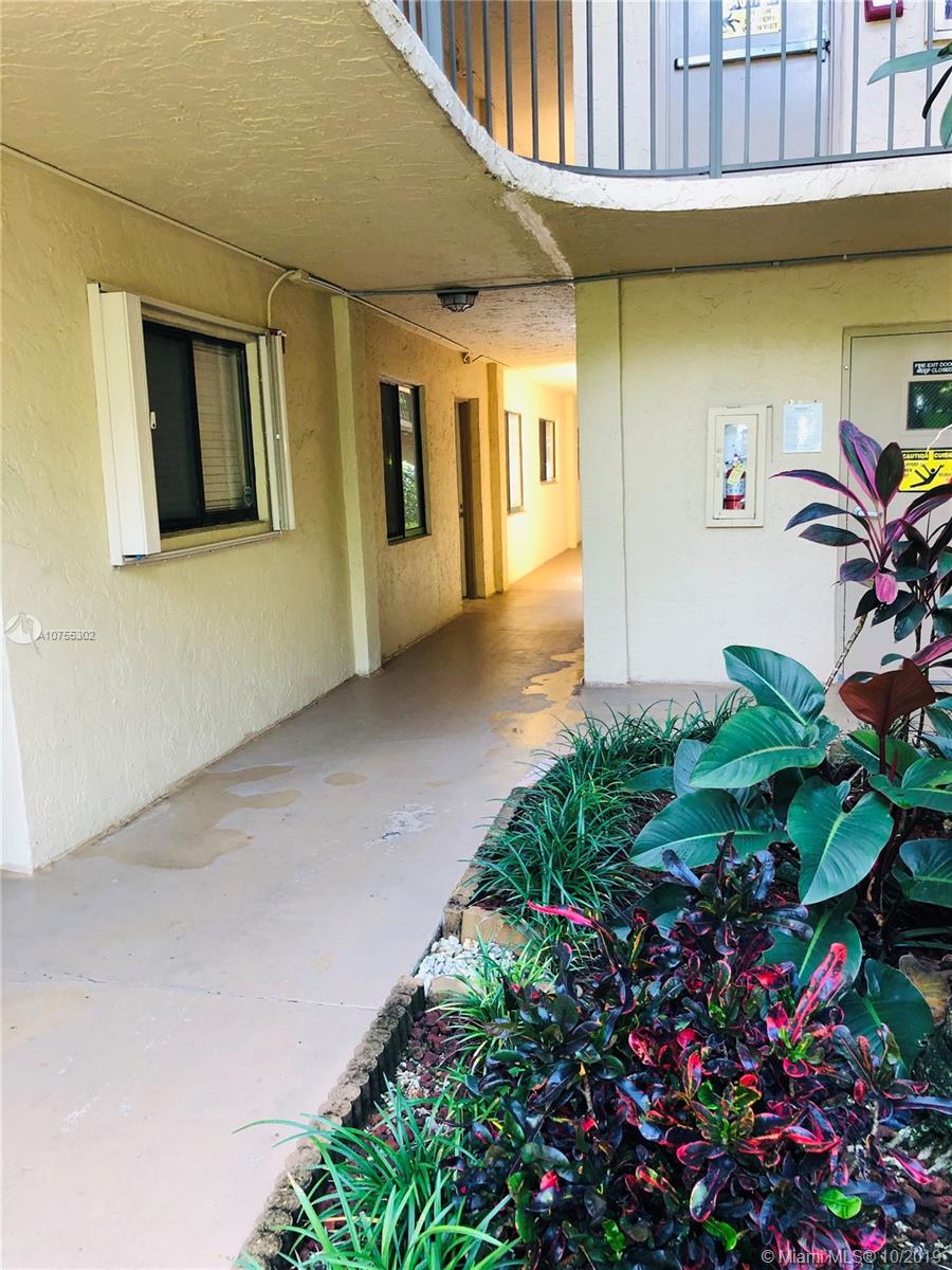 8075 Southwest 107th Avenue, Unit 114 Miami, FL 33173 - Photo 29 of 48