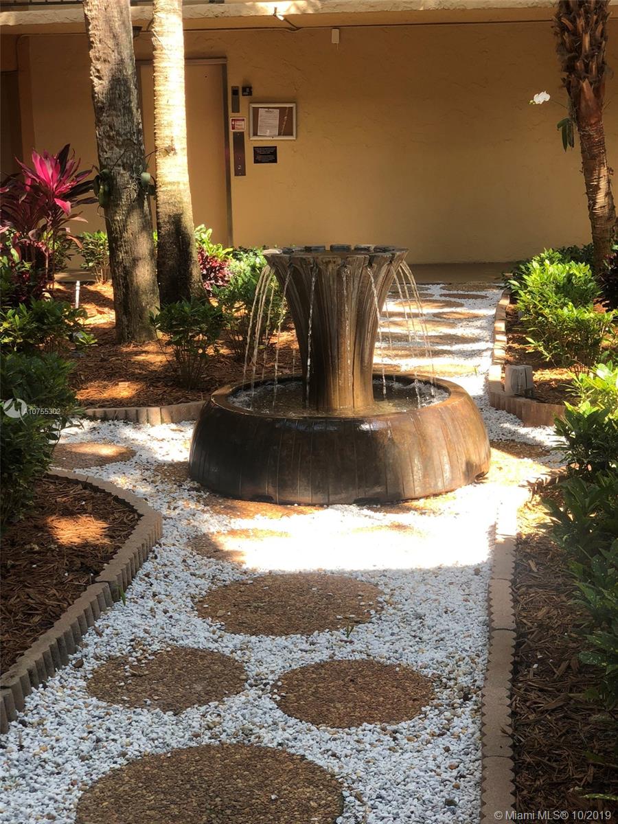 8075 Southwest 107th Avenue, Unit 114 Miami, FL 33173 - Photo 4 of 48