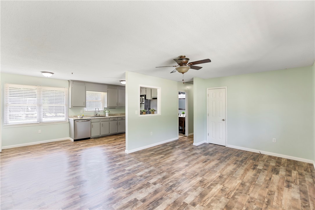 6315 Dobbins Bridge Road Anderson, SC 29626 - Photo 7 of 23