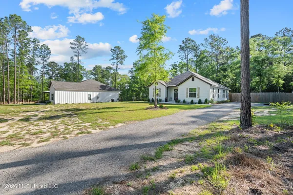 $249,000 | 4164 Old Mobile Highway, Lucedale, MS 39452