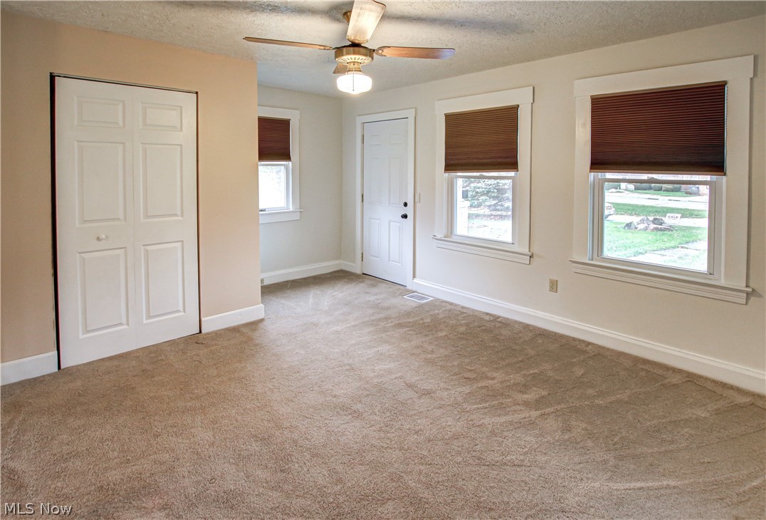 10603 Biddulph Road Cleveland, OH 44144 - Photo 3 of 30 Gallery Image 3