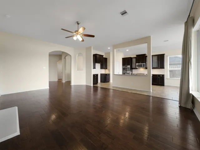 $2,675 | 9318 Turnbull Lane, Rosenberg, TX 77469