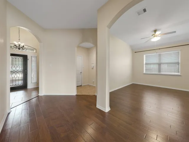 $2,675 | 9318 Turnbull Lane, Rosenberg, TX 77469