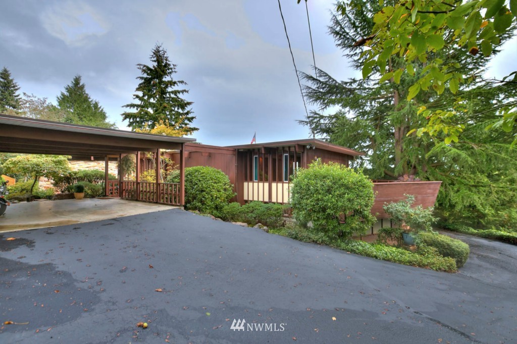 255 Seneca Avenue Northwest Renton, WA 98057 - Photo 1 of 21