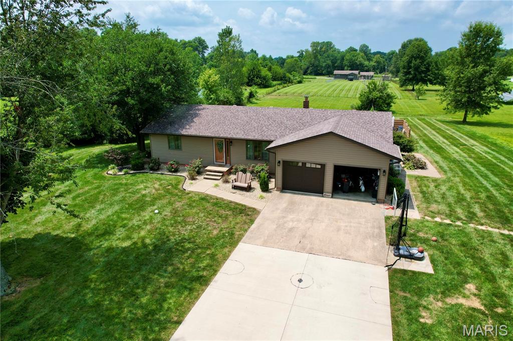3417 College Street Road Salem, IL 62881 - Photo 1 of 54 Gallery Image 1