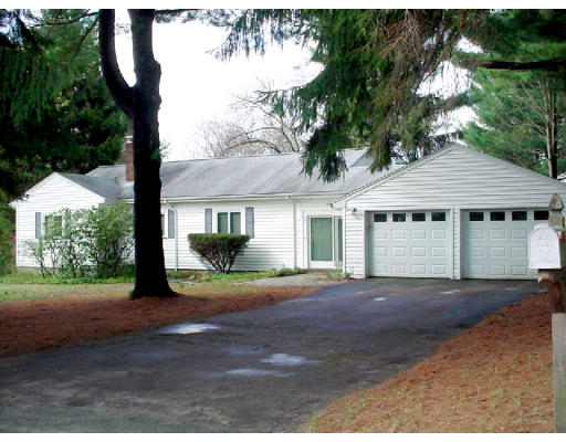 1 MacIntosh Road Bedford, MA 01730 - Photo 1 of 10 Gallery Image 1