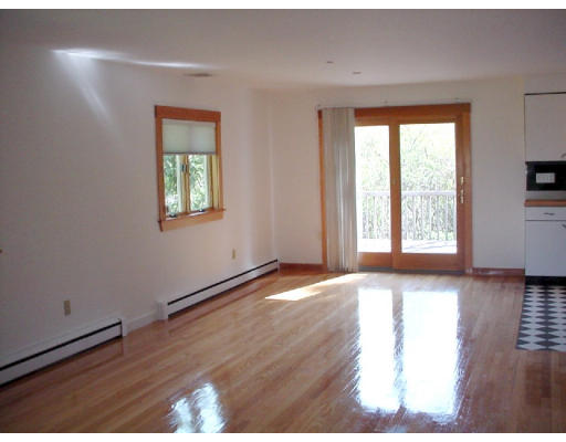 1 MacIntosh Road Bedford, MA 01730 - Photo 3 of 10 Gallery Image 3