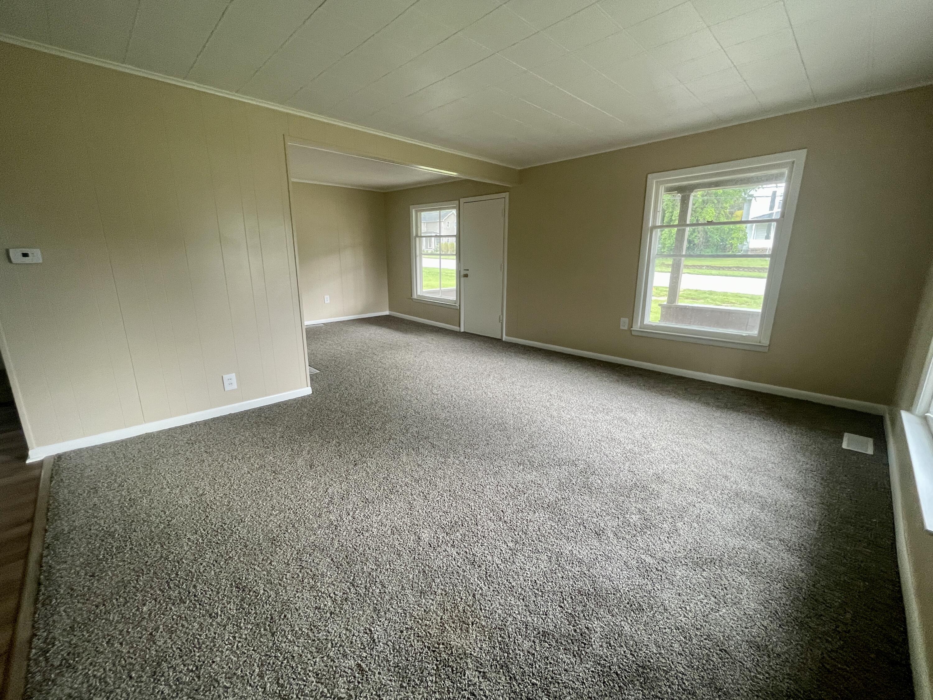 4055 West Monroe Road Alma, MI 48801 - Photo 8 of 31 Livingroom