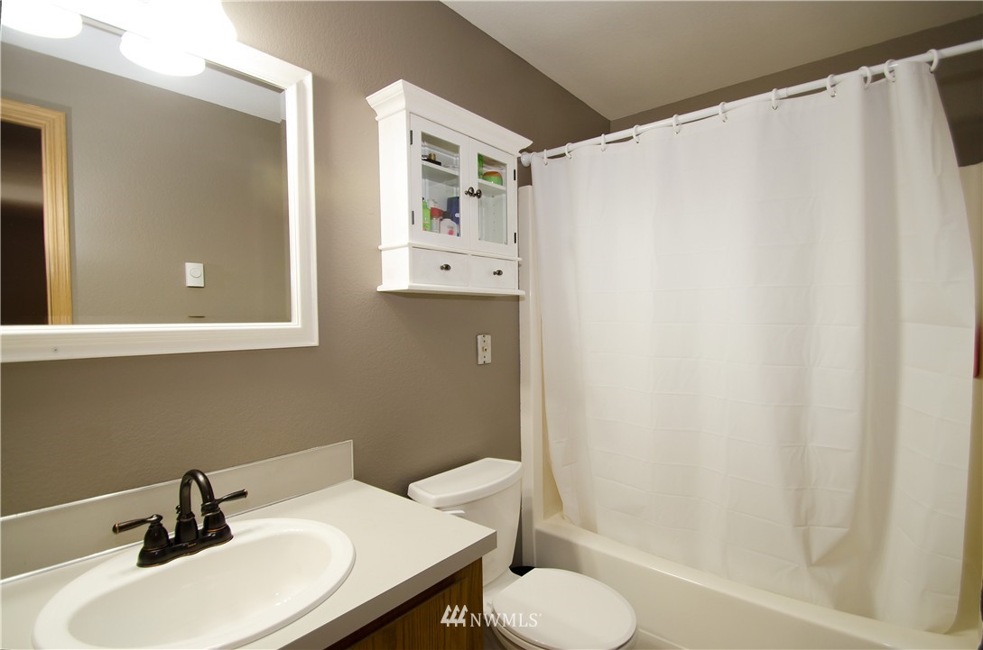 21611 Hobson Road Southwest Centralia, WA 98531 - Photo 11 of 25 Gallery Image 11