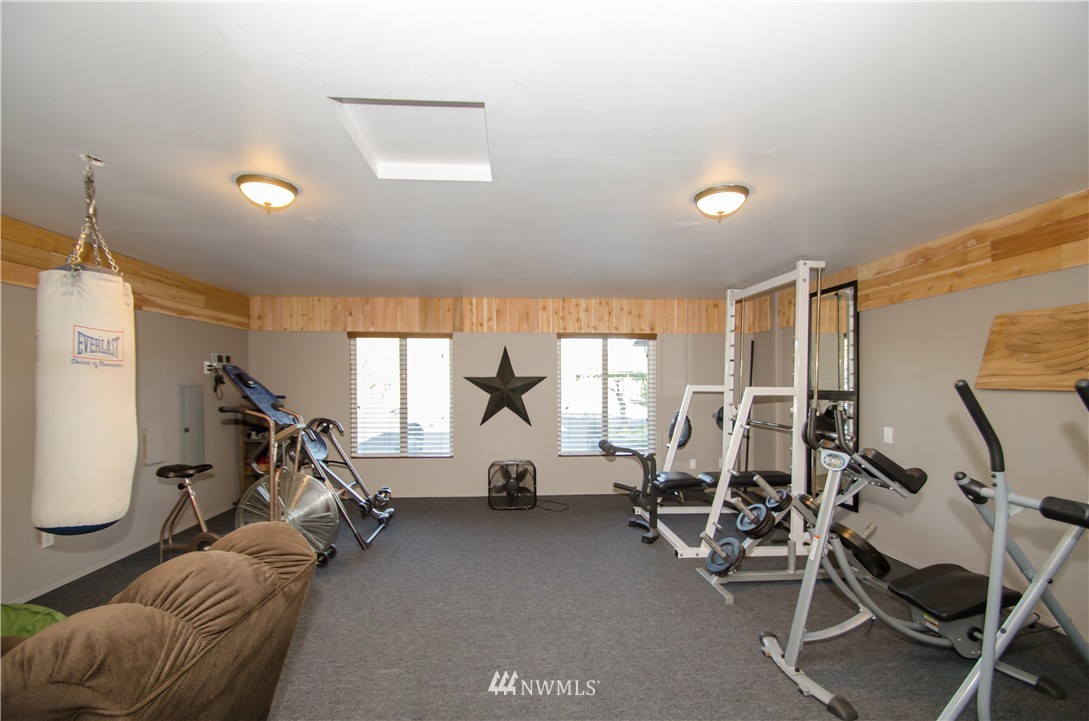 21611 Hobson Road Southwest Centralia, WA 98531 - Photo 12 of 25 Gallery Image 12