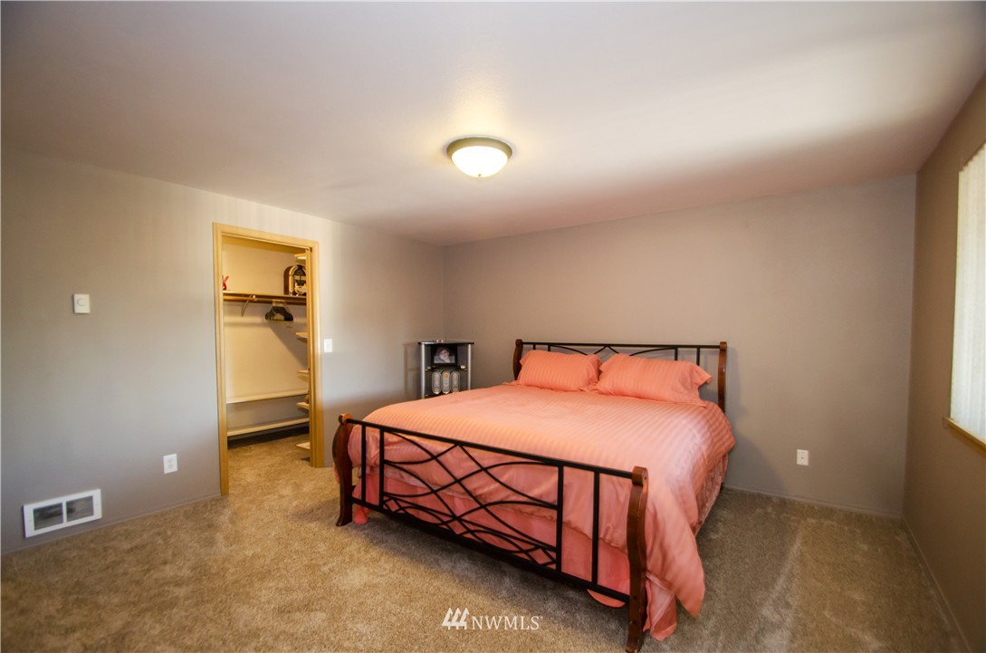 21611 Hobson Road Southwest Centralia, WA 98531 - Photo 13 of 25 Gallery Image 13