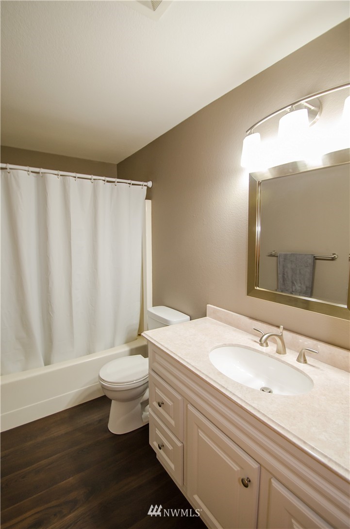 21611 Hobson Road Southwest Centralia, WA 98531 - Photo 9 of 25 Gallery Image 9