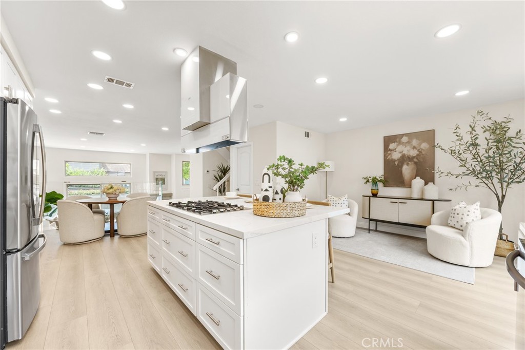 3 Moon Shadow, Unit 2 Irvine, CA 92603 - Photo 14 of 40