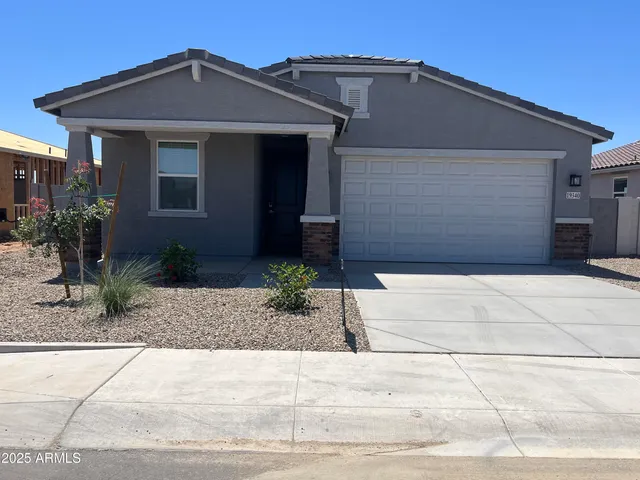 $1,750 | 19340 North Diego Way, Maricopa, AZ 85138