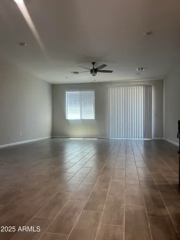 $1,750 | 19340 North Diego Way, Maricopa, AZ 85138