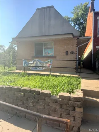 $180,000 | 1429 Farrar Street, St. Louis, MO 63107