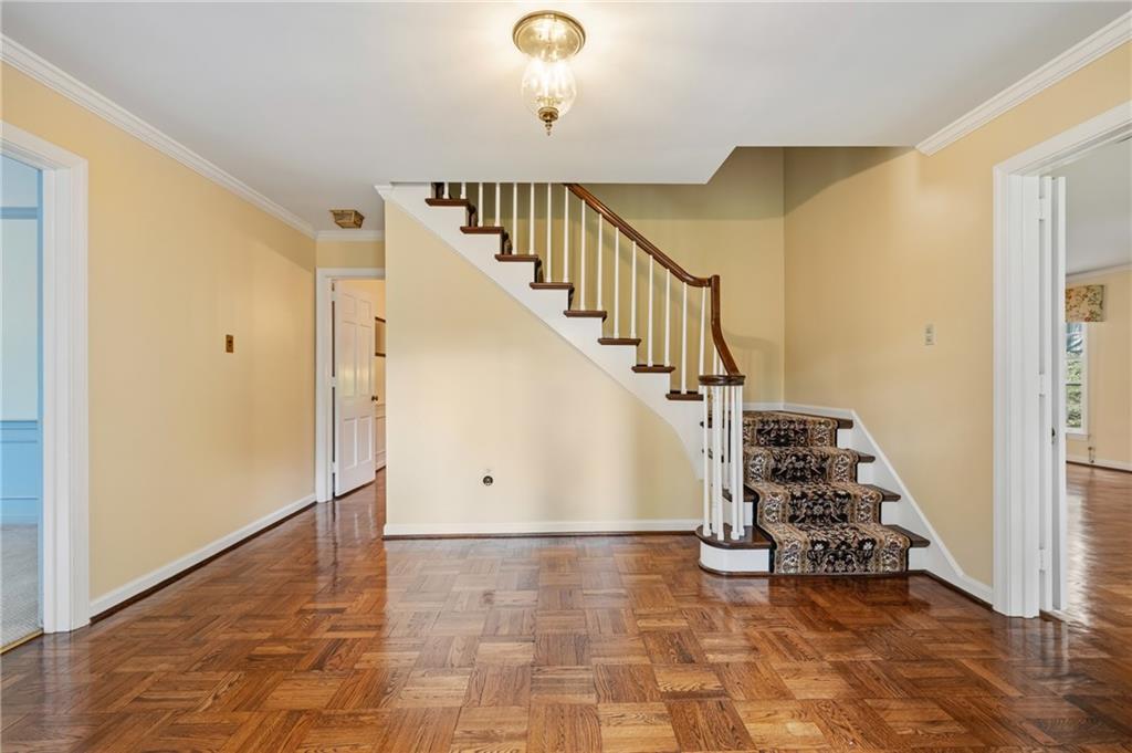 641 Pine Road Sewickley, PA 15143 - Photo 2 of 36 Gallery Image 2