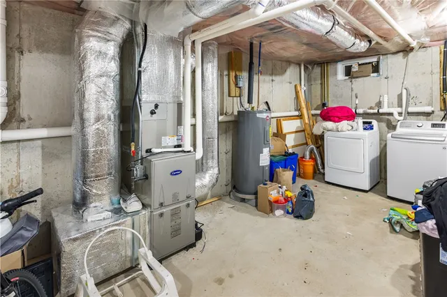 $1,360,000 | 874 Branch Avenue, Providence, RI 02904