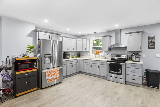 $1,360,000 | 874 Branch Avenue, Providence, RI 02904