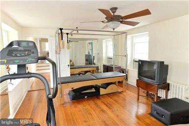 40905 Stumptown Road Waterford, VA 20197 - Photo 16 of 29 Bedroom