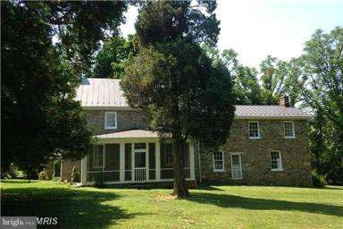 40905 Stumptown Road Waterford, VA 20197 - Photo 19 of 29 Exterior (Front)