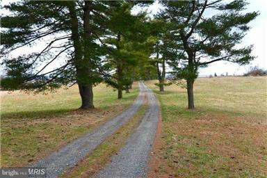 40905 Stumptown Road Waterford, VA 20197 - Photo 21 of 29 Exterior (General)