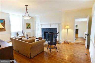 40905 Stumptown Road Waterford, VA 20197 - Photo 9 of 29 Family Room