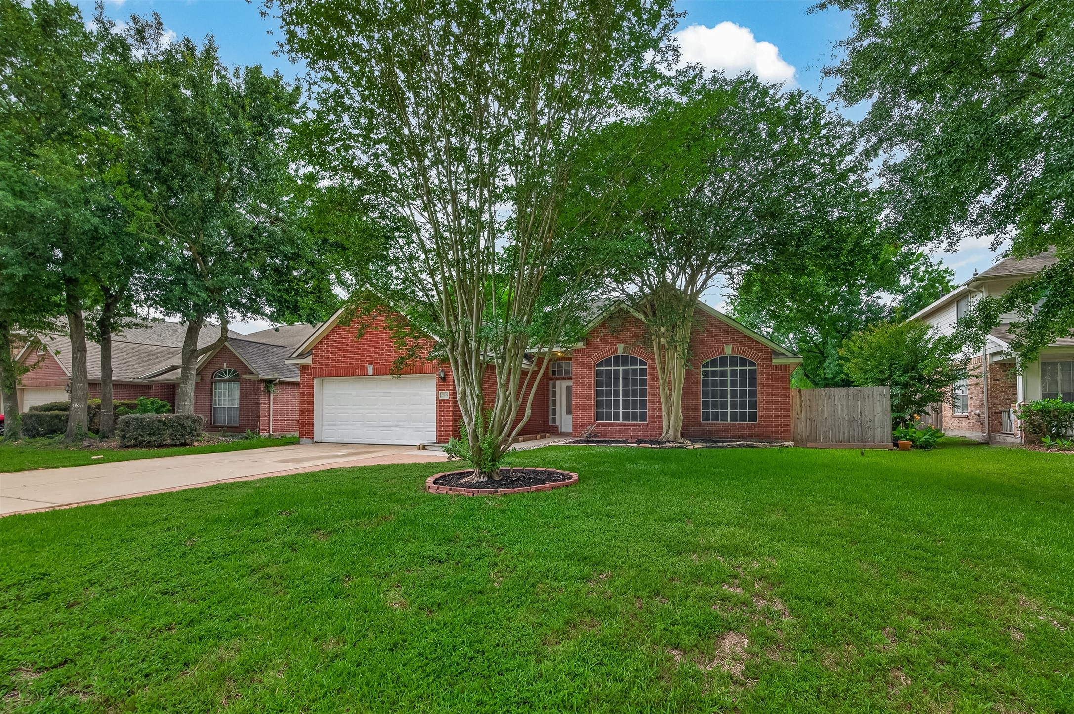 17415 Memorial Crest Drive Spring, TX 77379 - Photo 4 of 28
