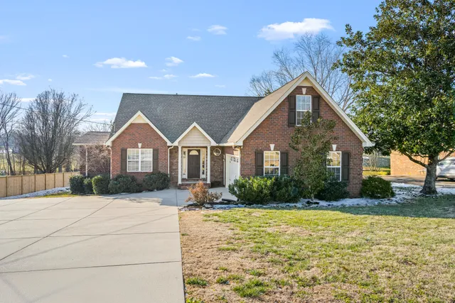 $549,999 | 3427 Lakebrook Drive, Murfreesboro, TN 37130