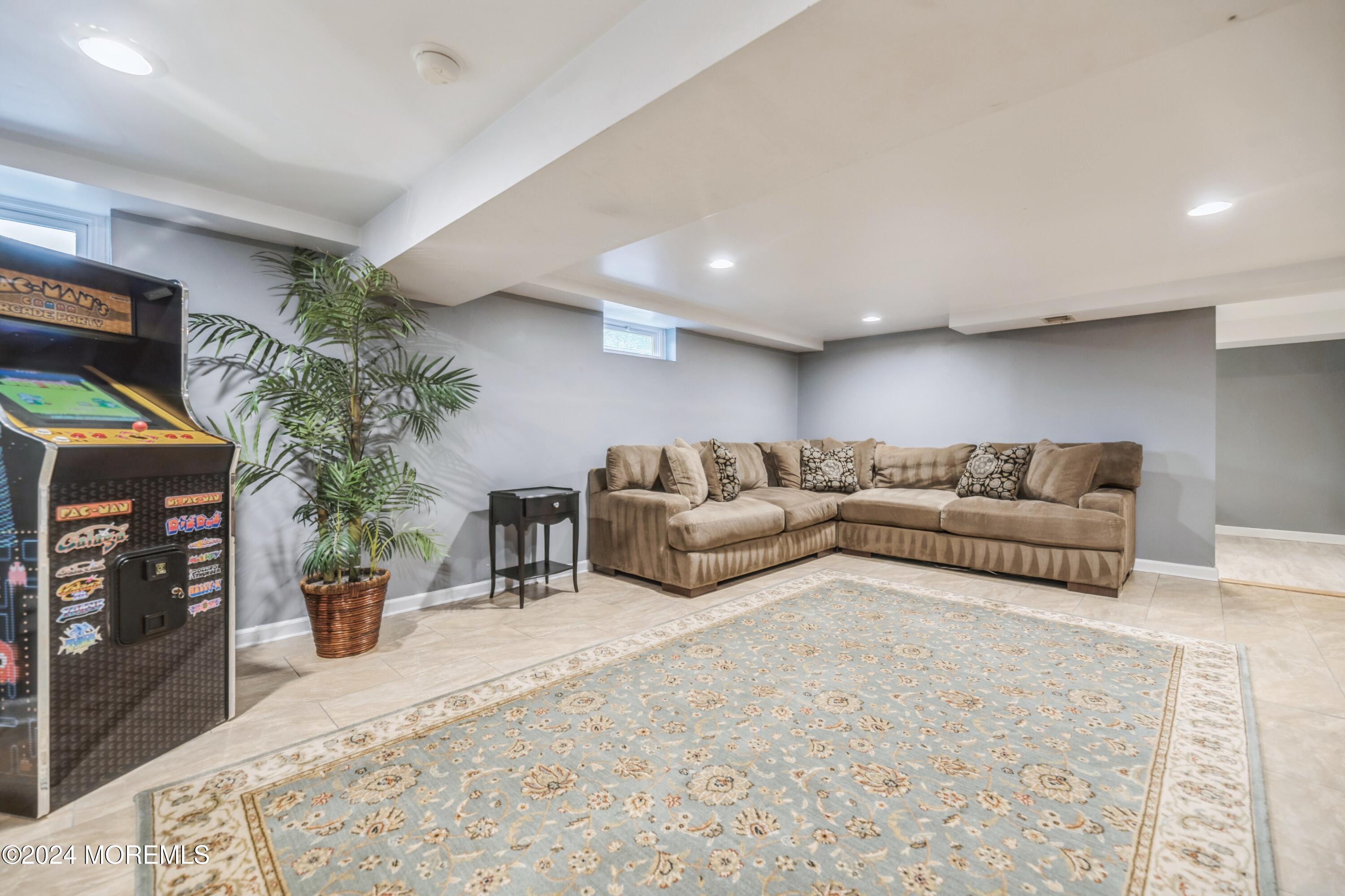 63 Campbell Street Red Bank, NJ 07701 - Photo 34 of 73 33_63CampbellSt_2033_HiRes