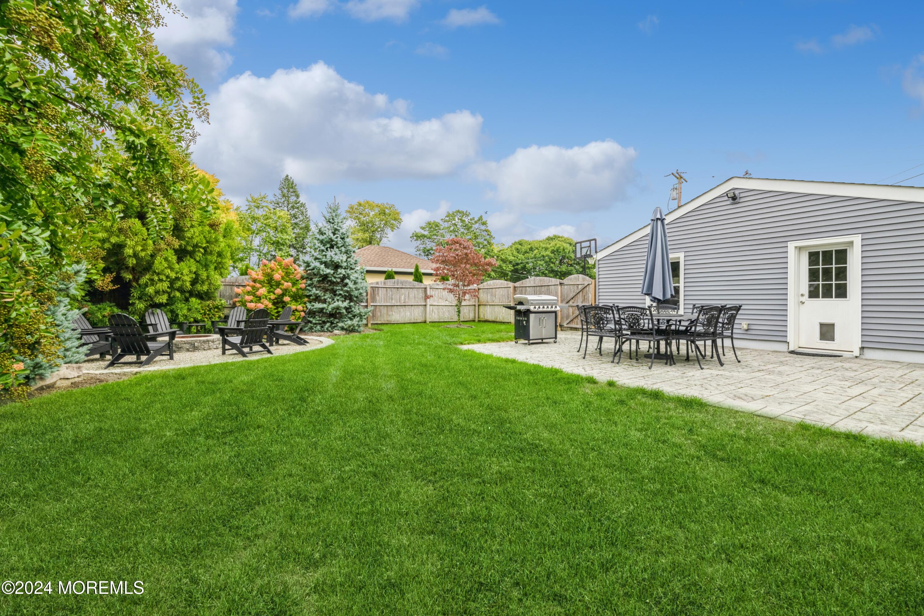 63 Campbell Street Red Bank, NJ 07701 - Photo 48 of 73 47_63CampbellSt_2047_HiRes