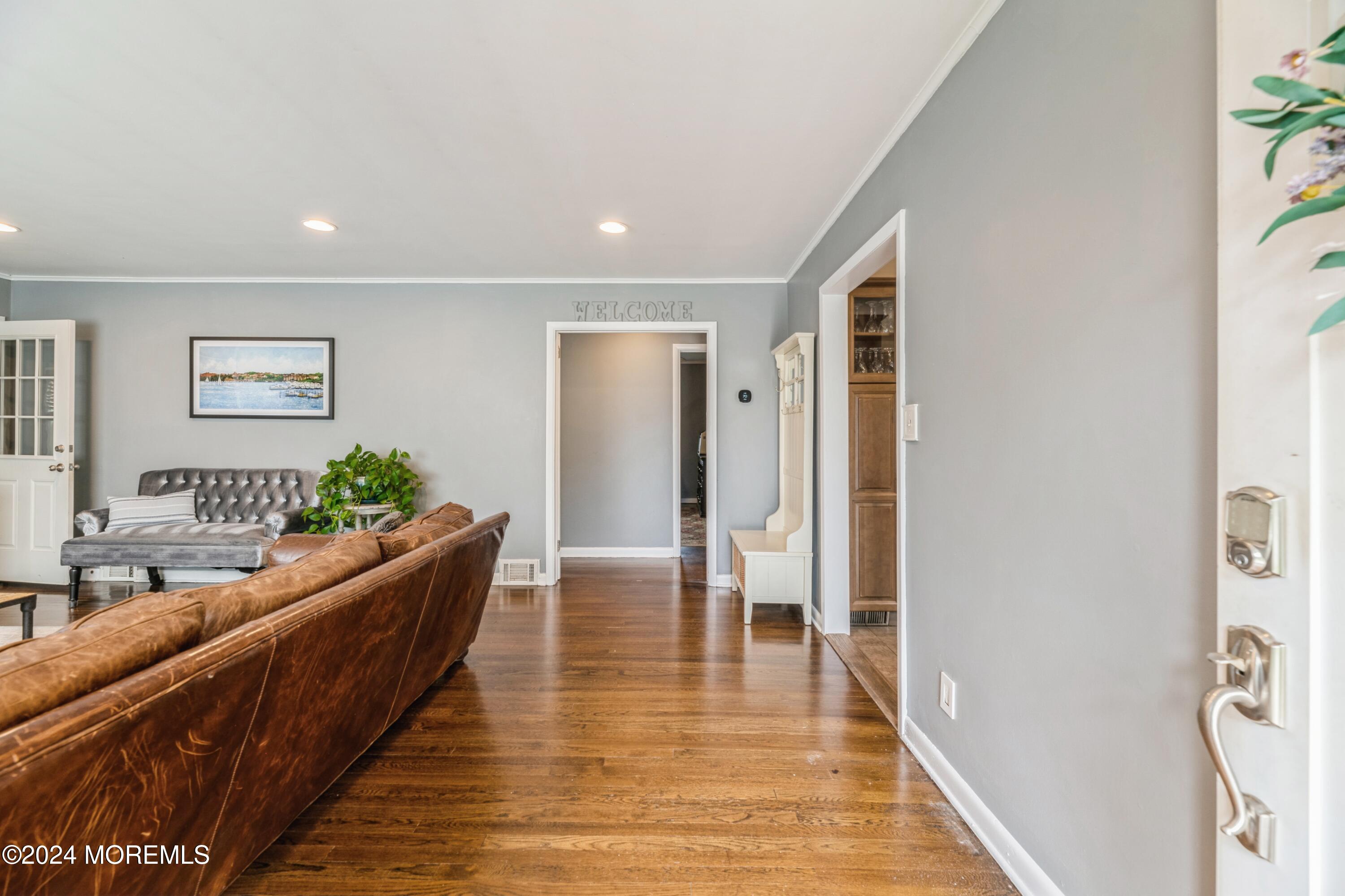 63 Campbell Street Red Bank, NJ 07701 - Photo 6 of 73 05_63CampbellSt_2005_HiRes